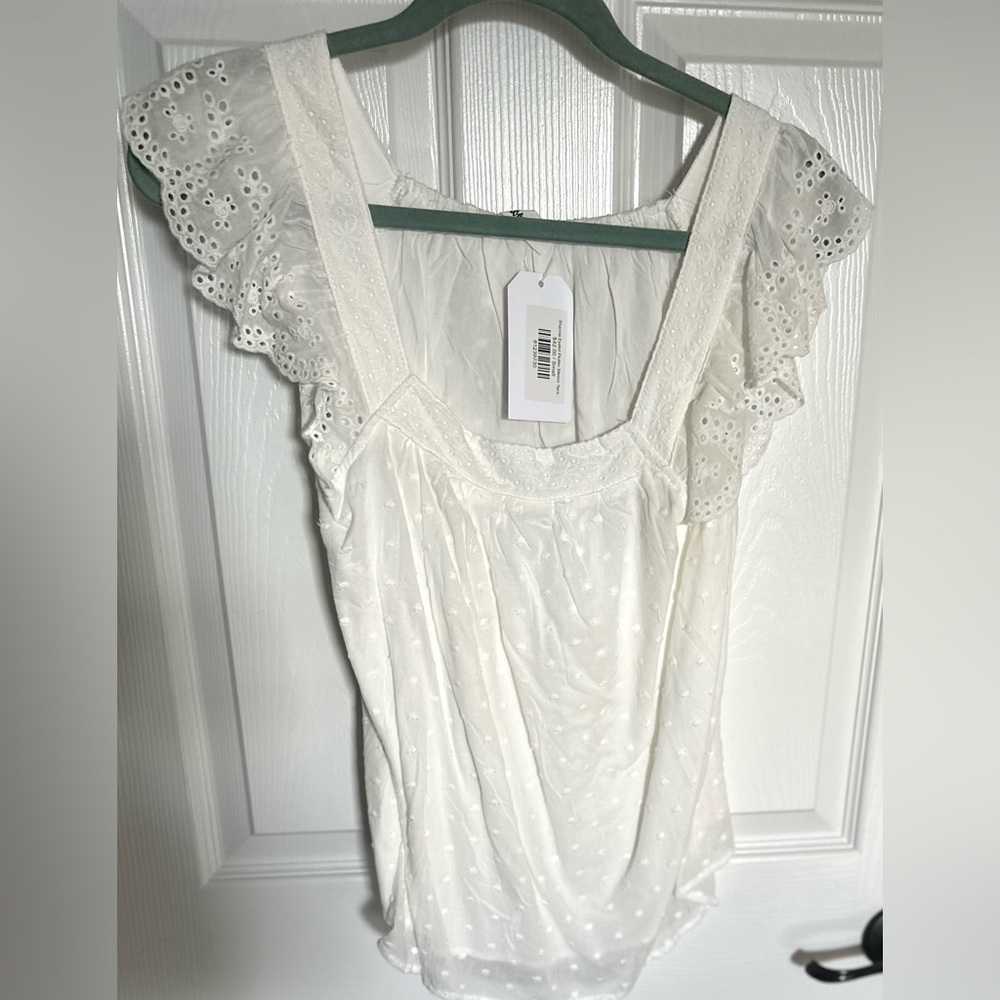 ‼️RARE‼️🎸IN LOOM🎸🔥NWT🔥Shanna Eyelet Flutter Sleeve Tank—S